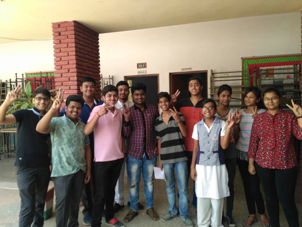 cbse tenth class result in agra made student happy