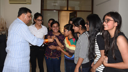kanpur dps schools cbse result 2017