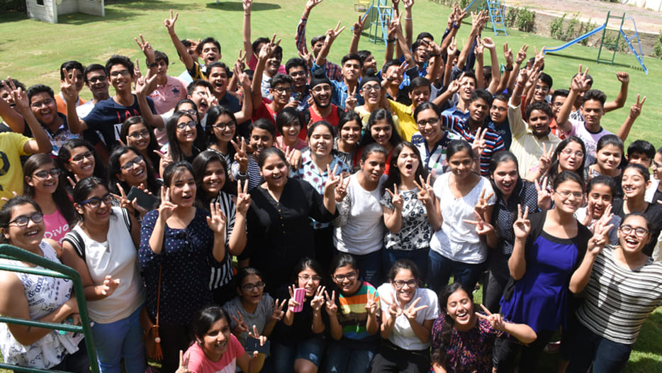 kanpur dps schools cbse result 2017