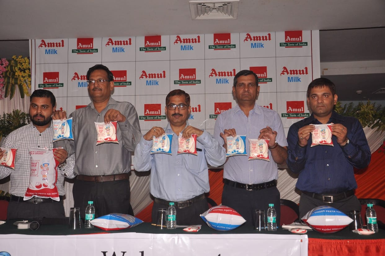 Amul's fresh milk is now avaliable on shops