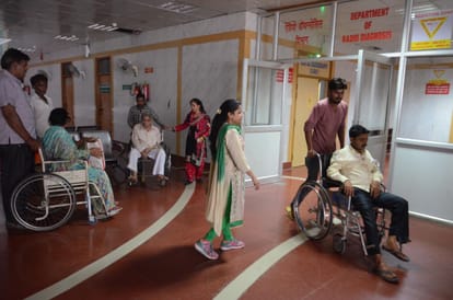 gunner of minister suspended for having gun in MRI room.