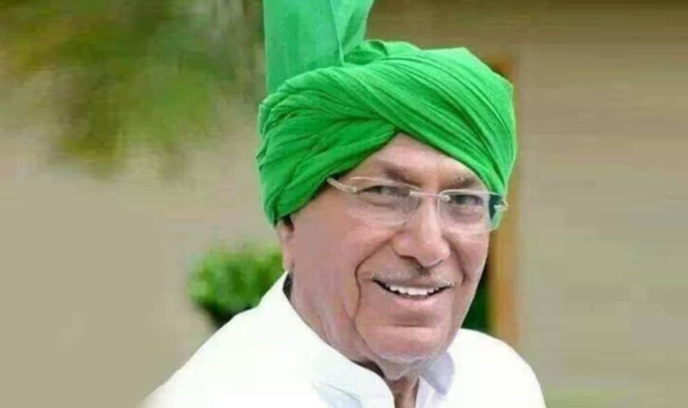 hariyana ex chief minister Om Prakash Chautala passed high school exam