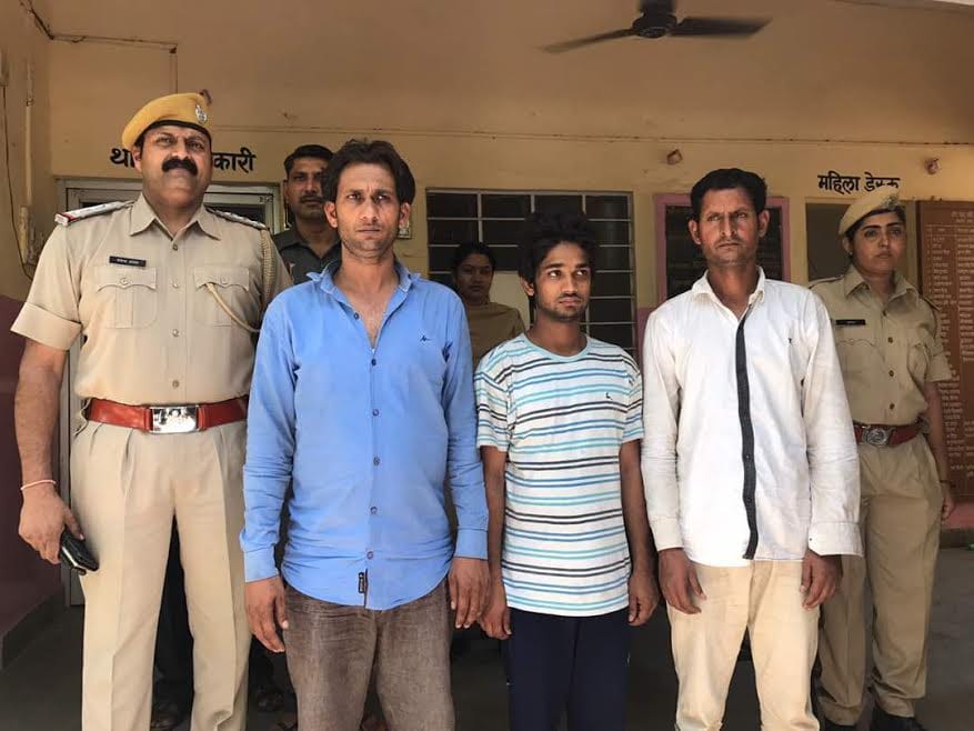 ATM card hacked gang detained, three arrested