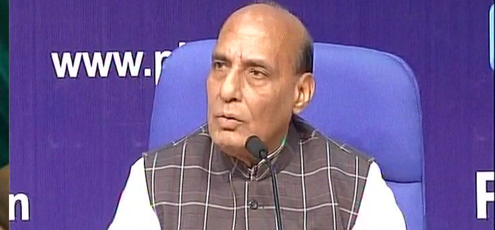  Home Minister Rajnath Singh reviewed the situation of Darjeeling and Kashmir