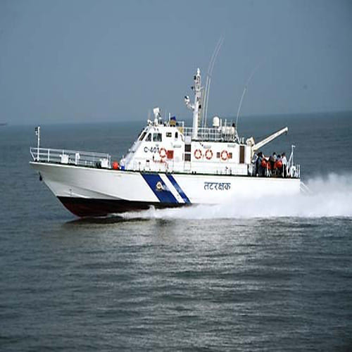 vacancies for 10th passed candidates in indian coast guard