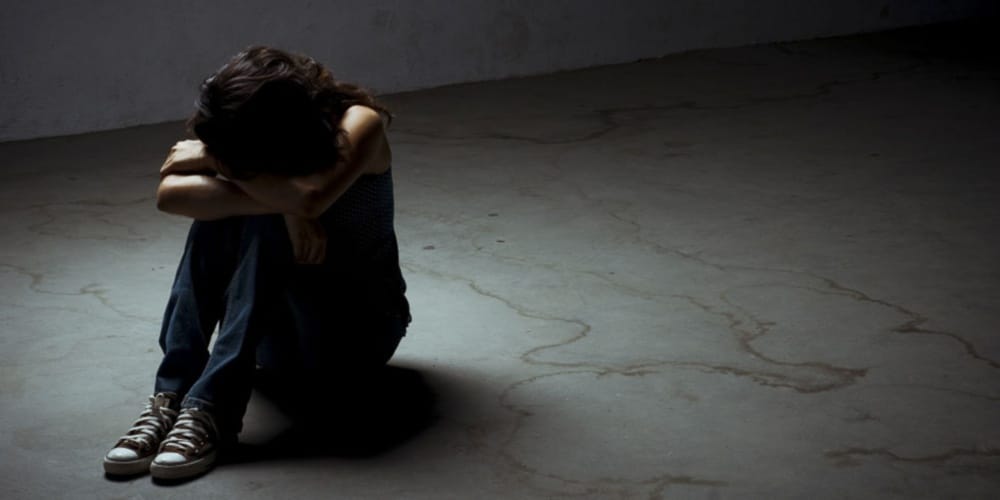 mansa llady committed suicide, other lady thrown out from house