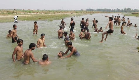 Ganga Dashwara festival celebrated throughout the district, done charity charity