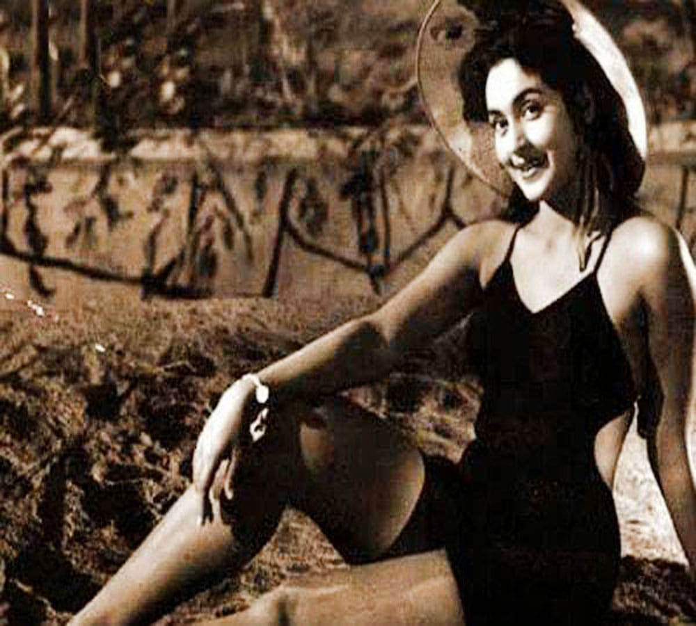 Actress Nutan Birthday Special, Her Swmisuit Appearance To Affair With Shammi Kapoor