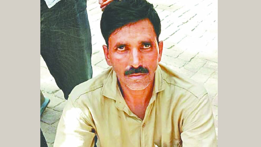 gang making fake note busted in mewat, one arrested
