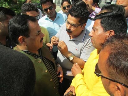 ruckus in bjp program in ramnagar 
