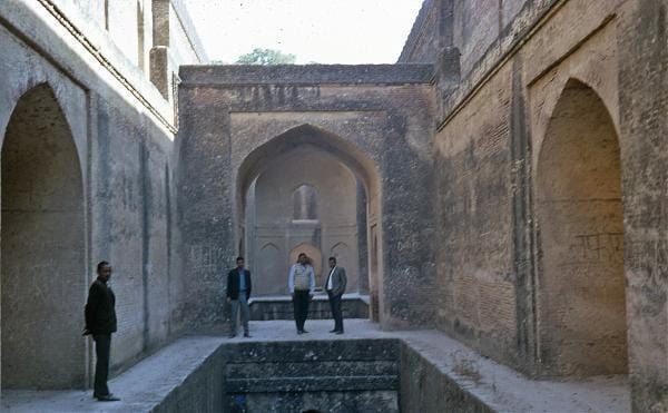india's haunted place bawri of rohtak