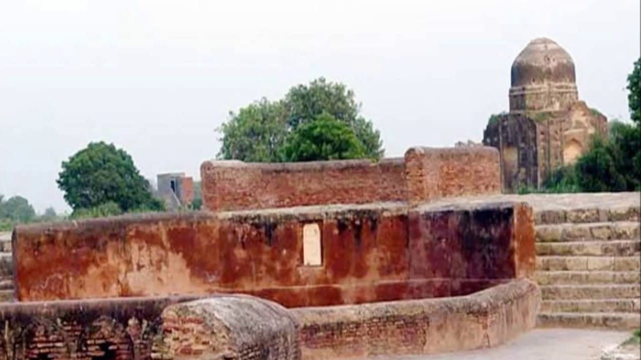 india's haunted place bawri of rohtak