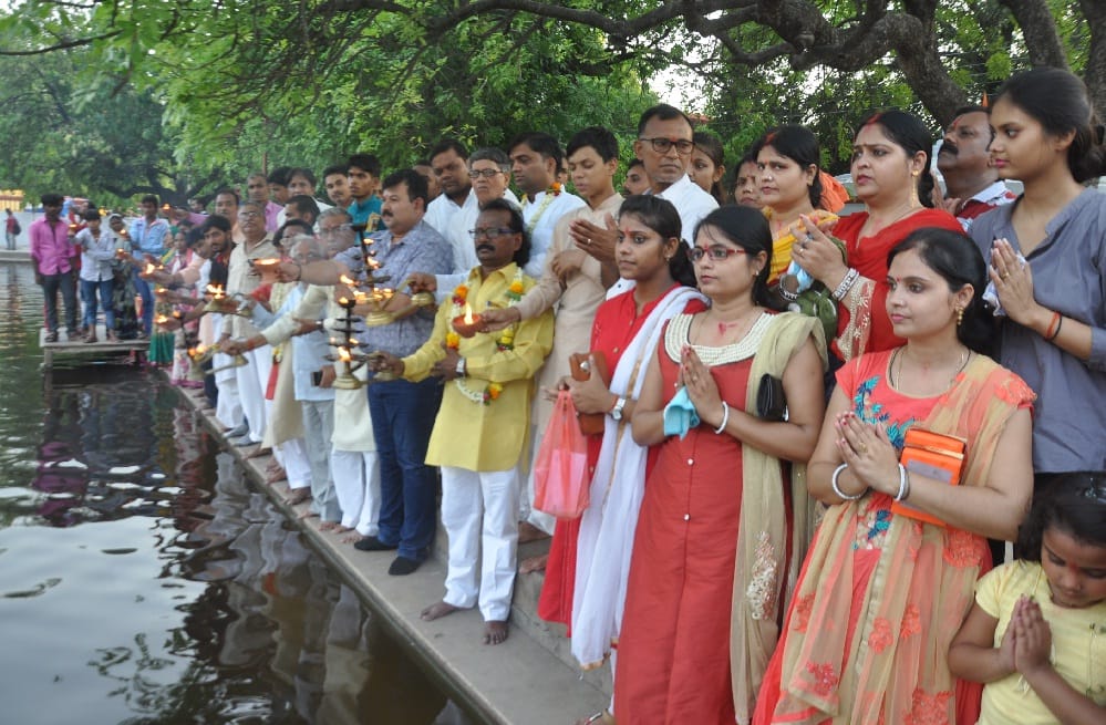 Aarti on the occasion of Ganga Dushehra