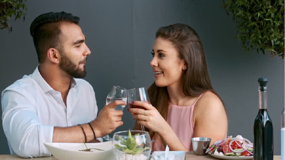Do you know on which occasion girls will tell a lie 
