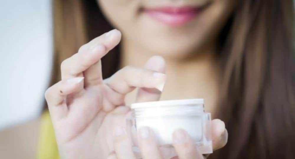 creams deteriorating your skin tone
