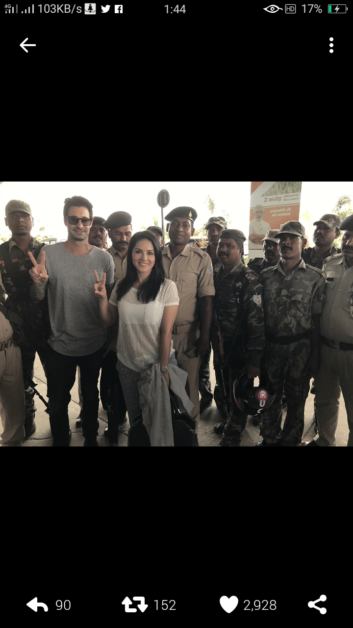 actress Sunny Leone in haridwar