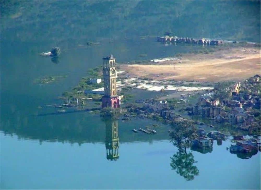 city floating inside the lake come out from the lake