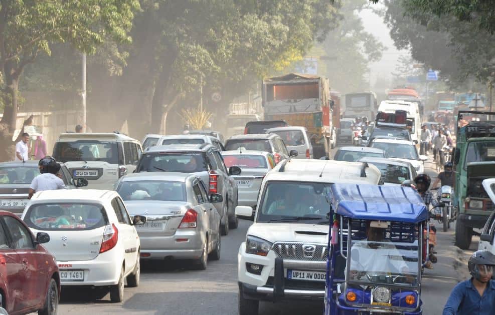 photos of traffic jam on Delhi Haridwar National Highway