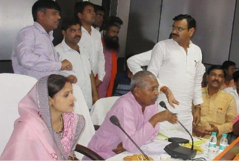 District Panchayat will be without discrimination