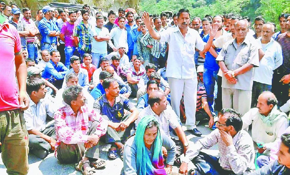 No clue of missing pilgrims in Uttarkashi accident