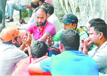 No clue of missing pilgrims in Uttarkashi accident