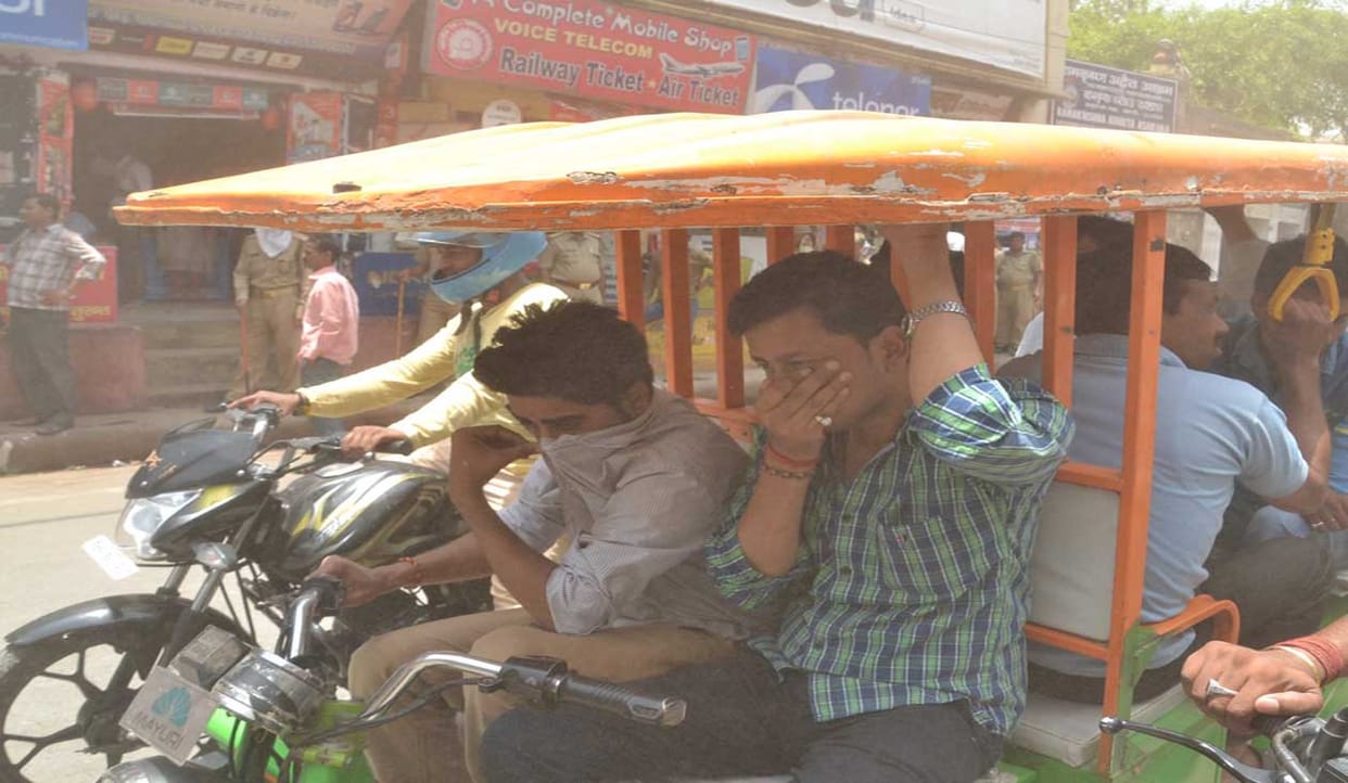 air pollution is at highest level in varanasi