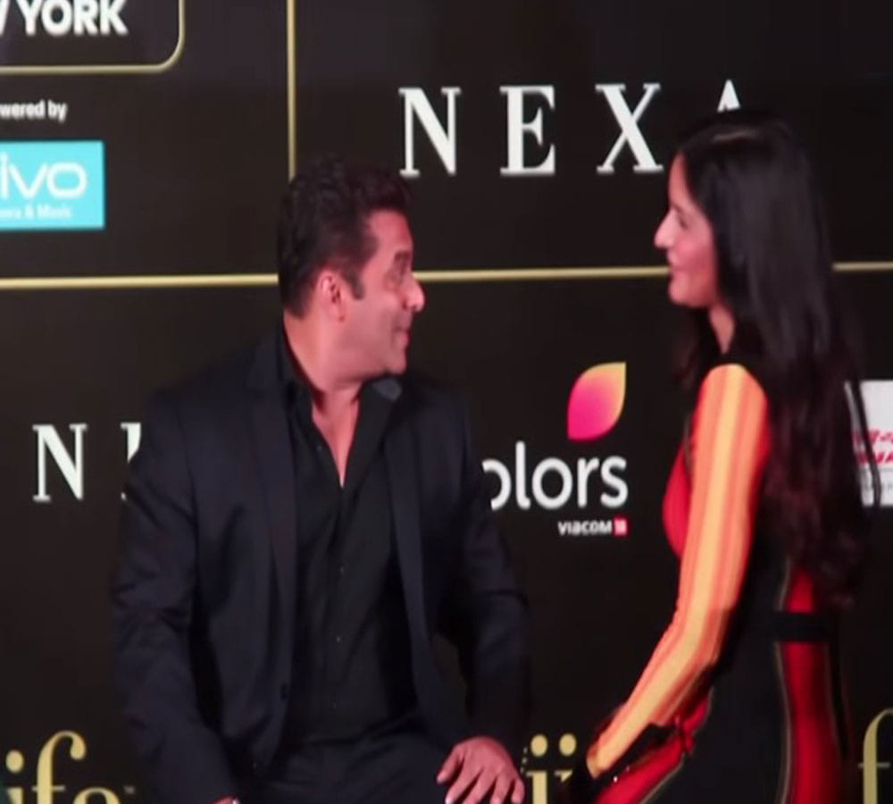 Salman Khan Tells Katrina Kaif To Adjust Her Dress during IIFA Press Meet And Alia Bhatt