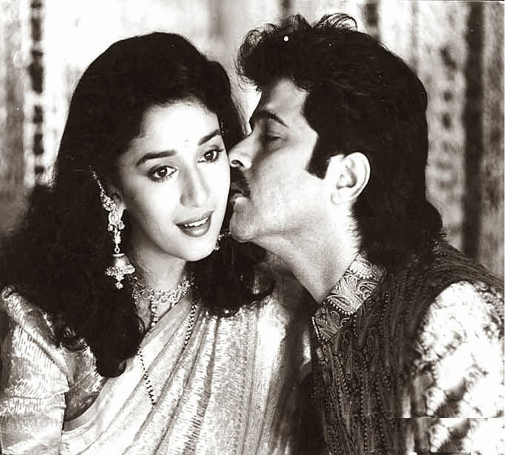 Throwbackthursday Madhuri Dixit shared picture on instagram 