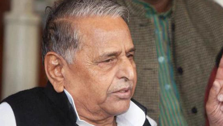 mulayam singh yadav teaches youngster about sacraments 