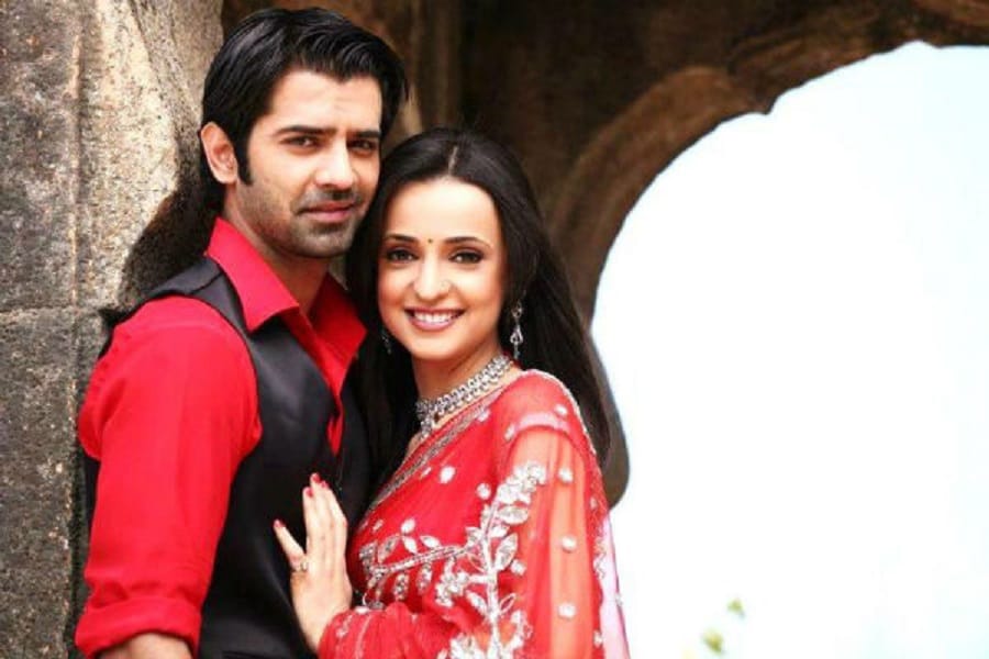  Iss Pyaar Ko Kya Naam Doon 3 triangle love story with barun sobti sanaya irani and shivani tomar