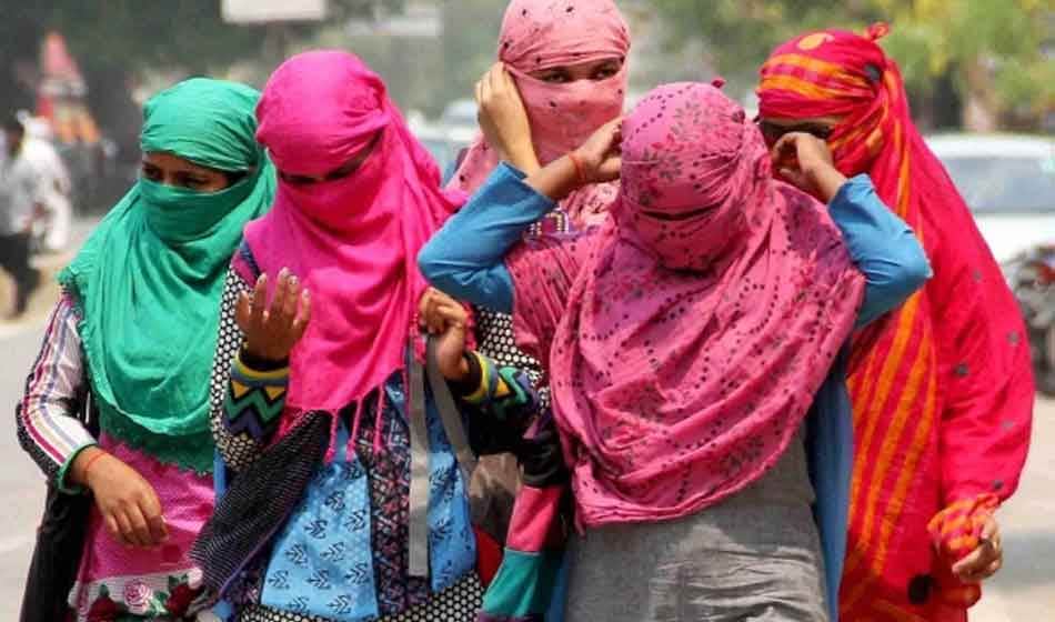 Scorching heat made record in delhi know the way how to protect you from heat