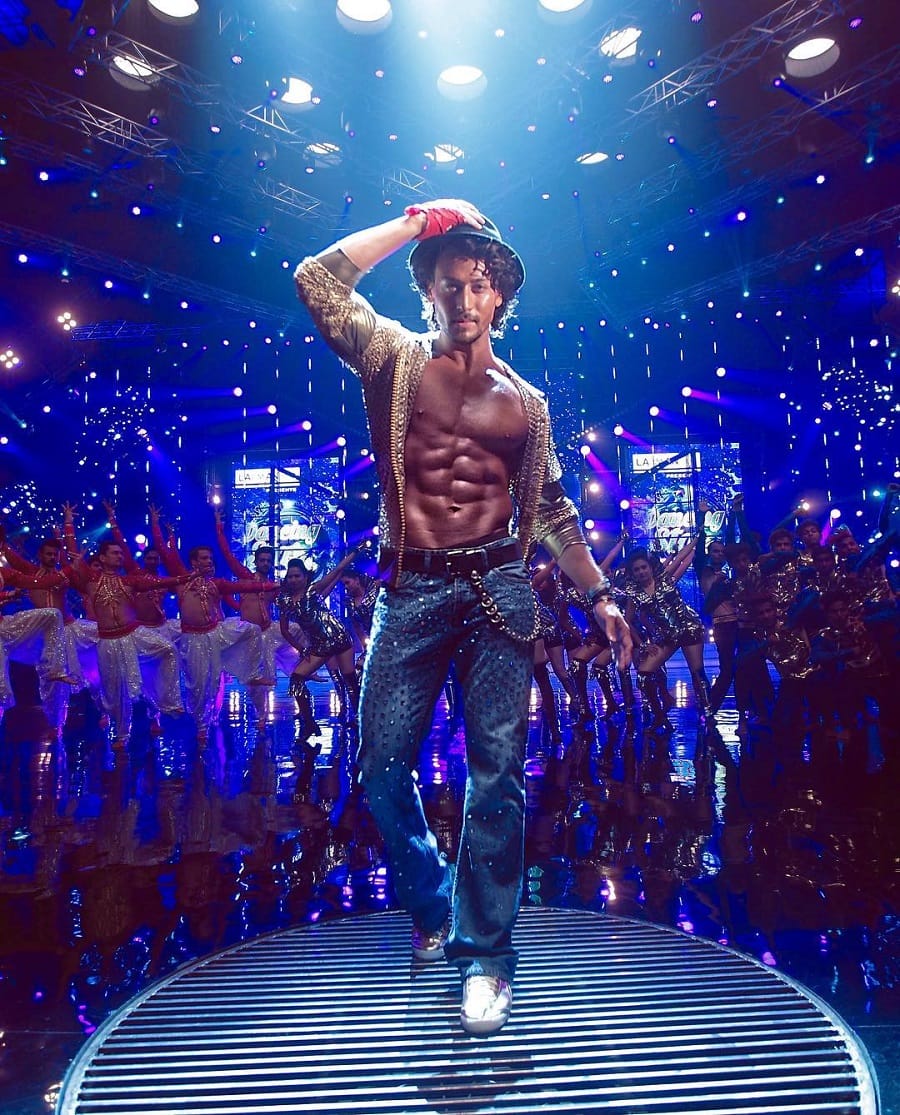 tiger shroff and nawazuddin siddique starrer munna michael trailer