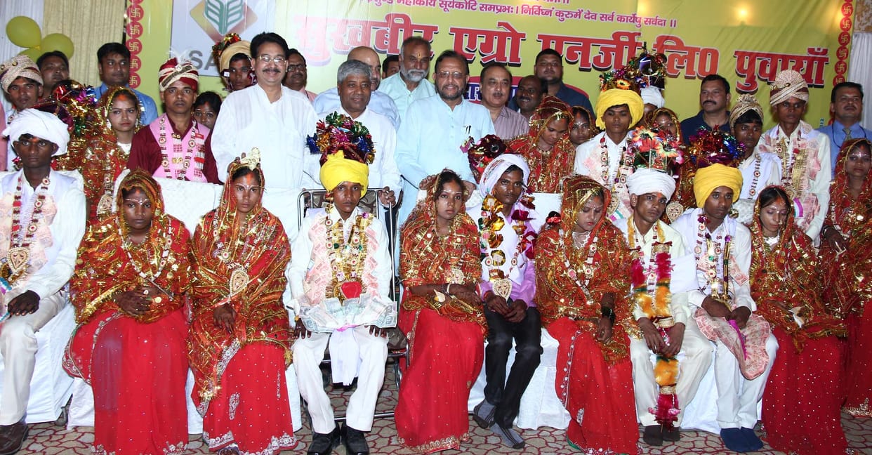 Twenty-two pairs of mass celebrations