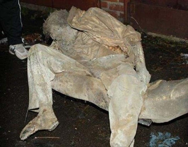 Missing man found dead in his own car Over 2 Years.