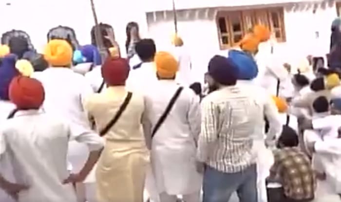khalistan zindabad slogans in golden temple