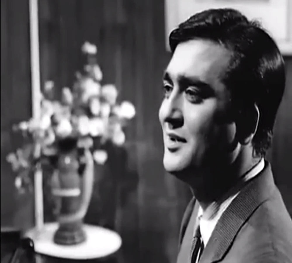Sunil Dutt Birthday Special, From Doing A Job As A Bus Conductor To Becoming India Finest Actor