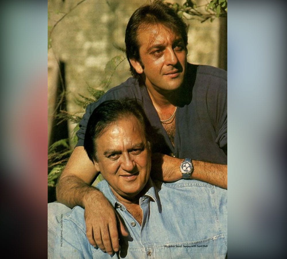 Sunil Dutt beaten Sanjay Dutt for his Smoking Addiction