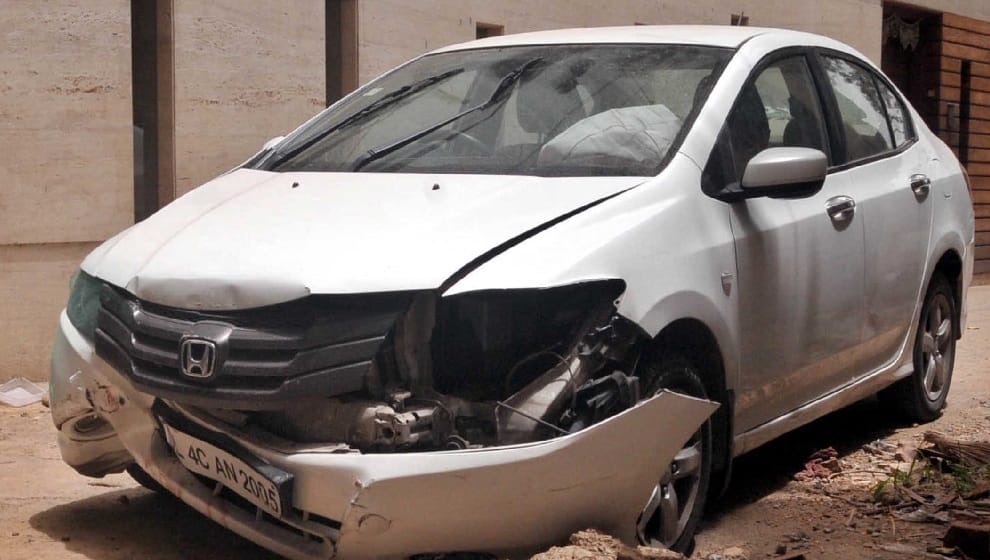  servant crushed 2 women during learning driving, police arrested