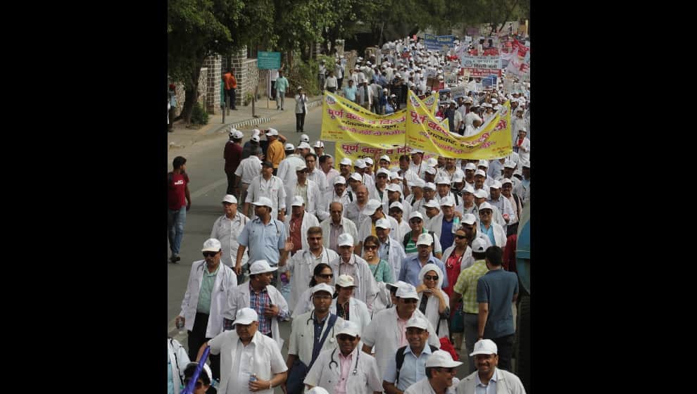  Patients suffers from doctors strike and opd close 