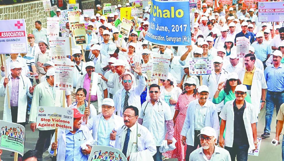  Patients suffers from doctors strike and opd close 