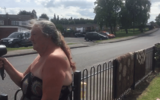 woman became internet sensation for traffic control using hair drier
