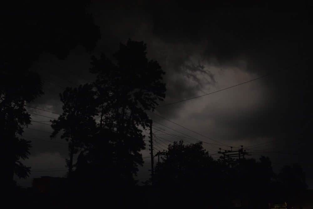 electricity off due to heavy rain in uttarakhand