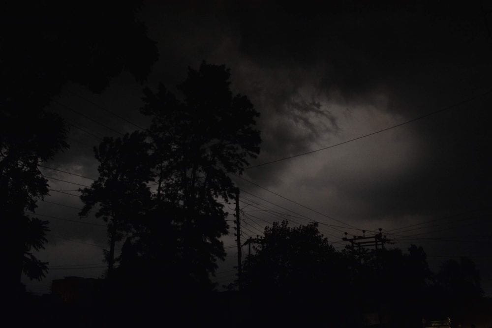electricity off due to heavy rain in uttarakhand