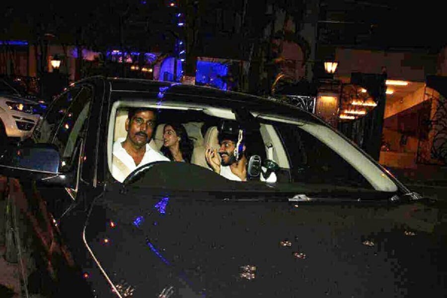saif ali khan daughter sara ali khan spotted with harshvardhan kapoor 