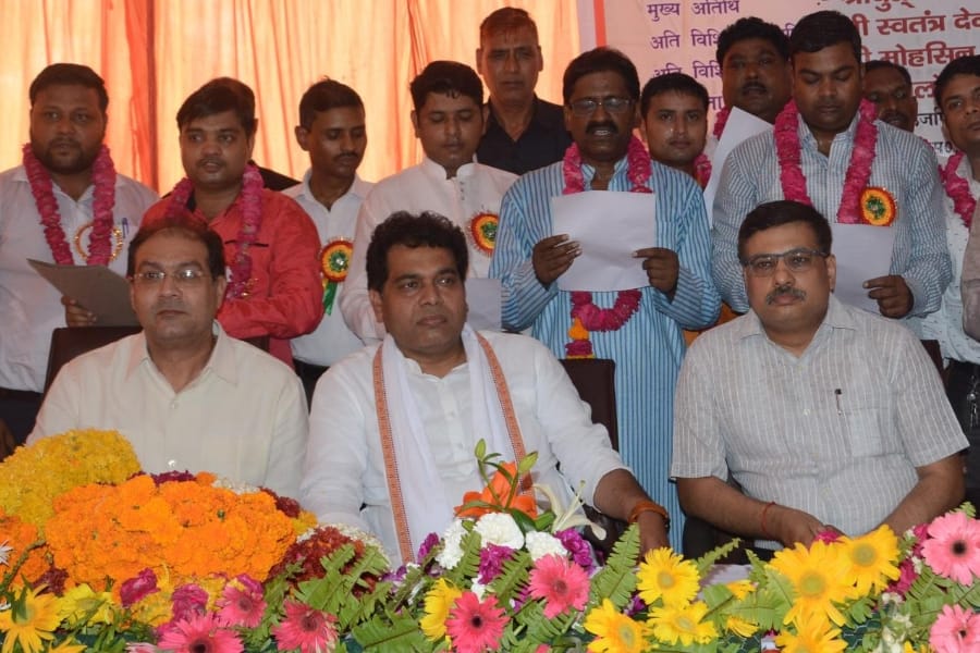 UP power minister repeated his promises on electricity.