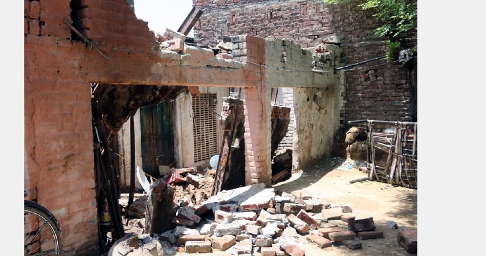 Roof collapses in Moga, four dead, 4 wounded