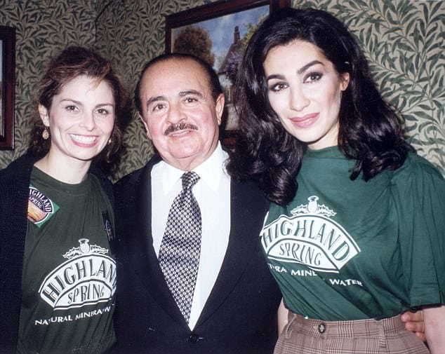 Saudi billionaire arms dealer Adnan Khashoggi lifestyle's importance points