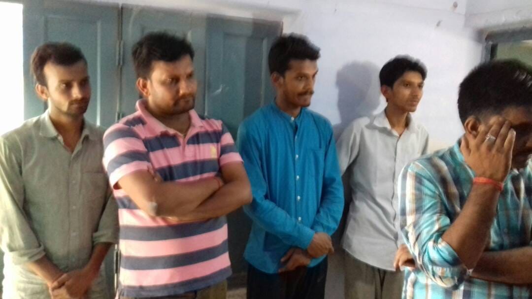 Varanasi BHU students hijacked car aboard husband, flirting wife