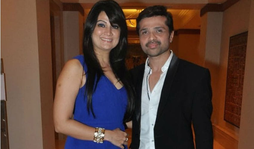 bombay hc grants bolywood singer himesh reshamiya and wife komal divorce