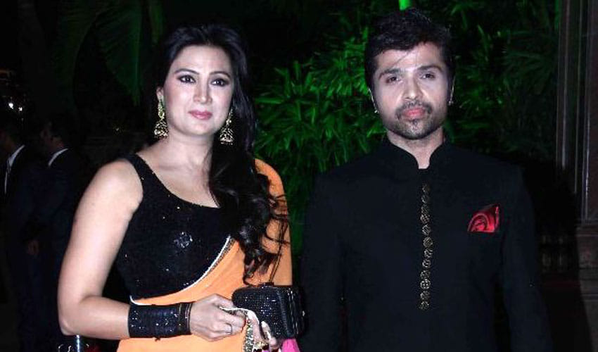 bombay hc grants bolywood singer himesh reshamiya and wife komal divorce